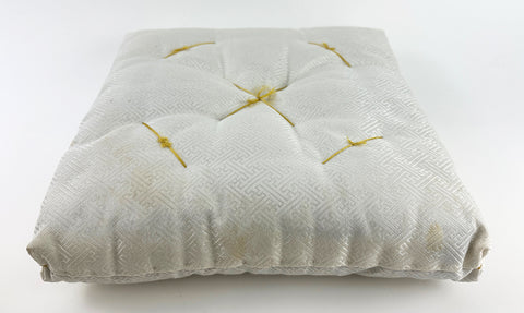 Used White Square Cushion for No. 10 (13" Diameter)