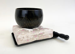 No. 4 (4.75" Diameter) Bell with Black Tray and Sakura Cushion Set